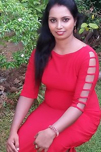 sri lanka badu aunty